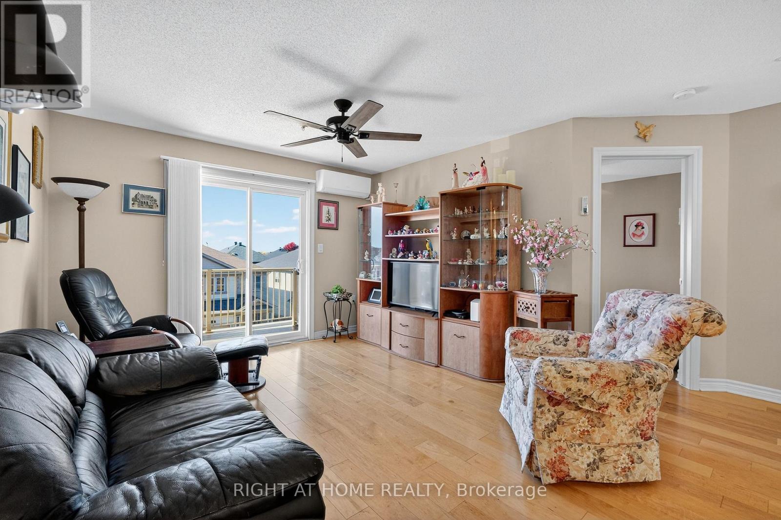 306 - 141 Potts Private, Ottawa, Ontario  K4A 0X9 - Photo 6 - X12457263