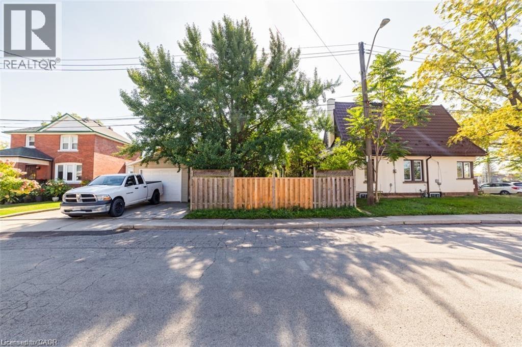 41 Paradise Road S, Hamilton, Ontario  L8S 1S3 - Photo 30 - 40801797