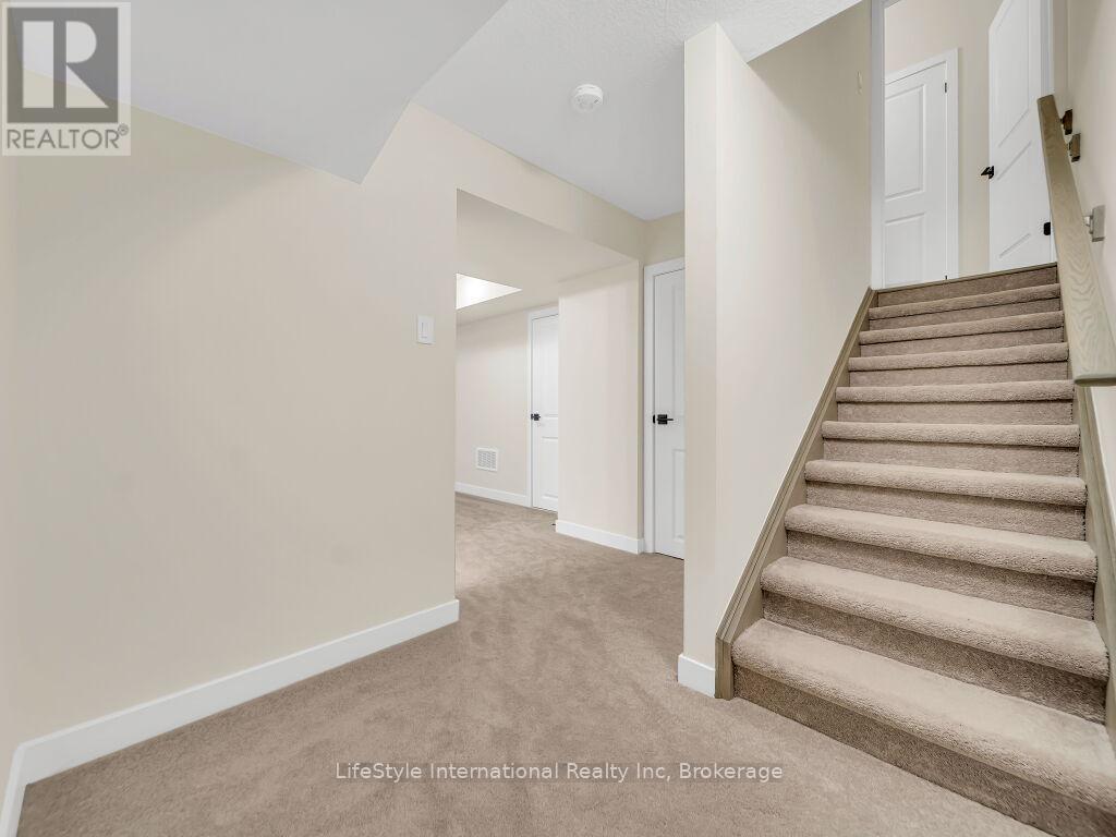 24 Hutchison Road, Guelph (Kortright East), Ontario  N1L 0R4 - Photo 32 - X12748852