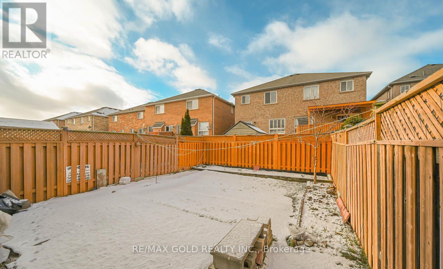 12 Rockrose Drive, Brampton, Ontario  L6R 2Z6 - Photo 47 - W12748658