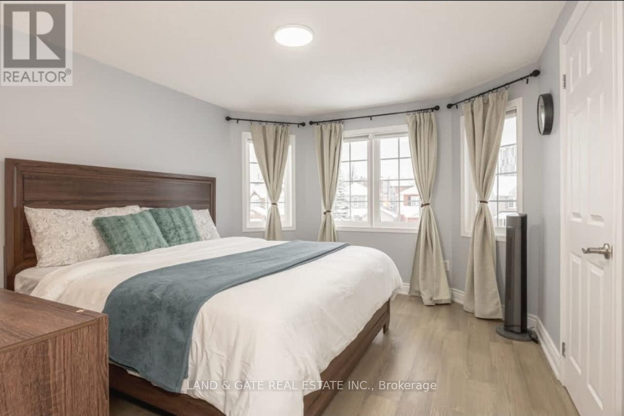 1840 Dalhousie Crescent, Oshawa (Samac), Ontario  L1G 8C5 - Photo 13 - E12748824