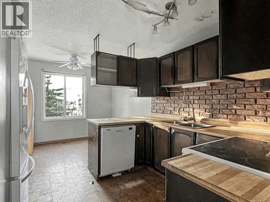 114 Bird Crescent, Fort Mcmurray, Alberta  T9H 4T2 - Photo 7 - A2272955