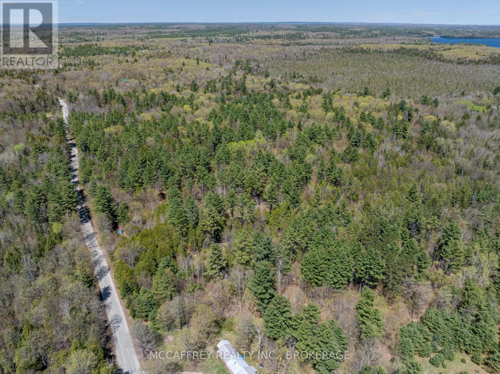 1088 Kashwakamak Lake Road, Frontenac (Frontenac North), Ontario  K0H 1B0 - Photo 33 - X12749142