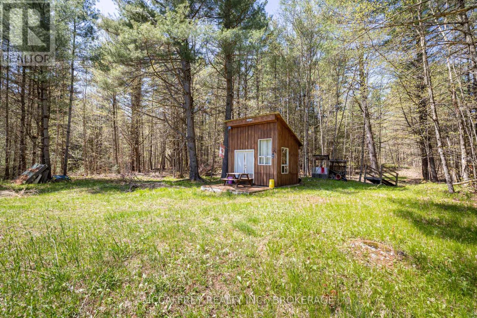 1088 Kashwakamak Lake Road, Frontenac (Frontenac North), Ontario  K0H 1B0 - Photo 41 - X12749142