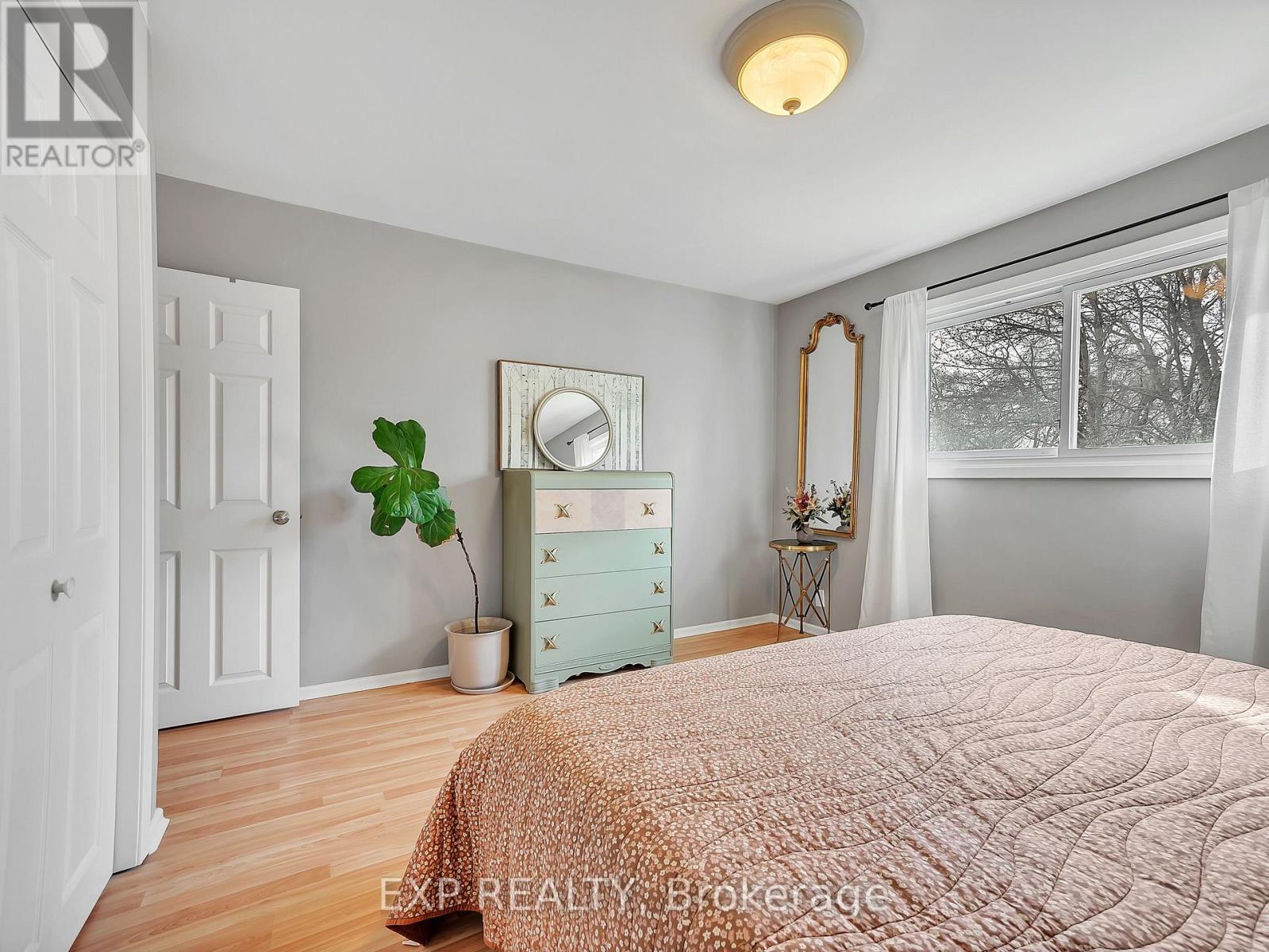 16 Applewood Drive, Belleville (Belleville Ward), Ontario  K8P 4E2 - Photo 23 - X12748850