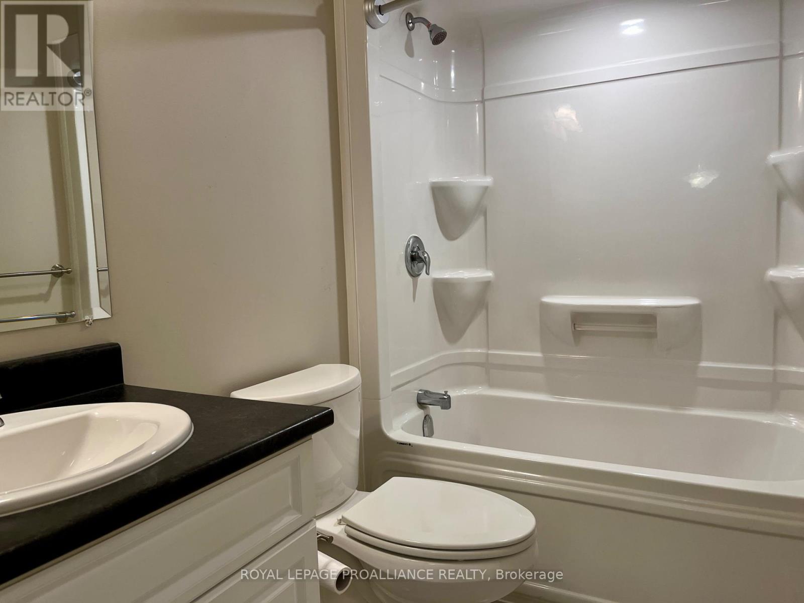 60 Conger Drive, Prince Edward County (Wellington), Ontario  K0K 3L0 - Photo 12 - X12748862