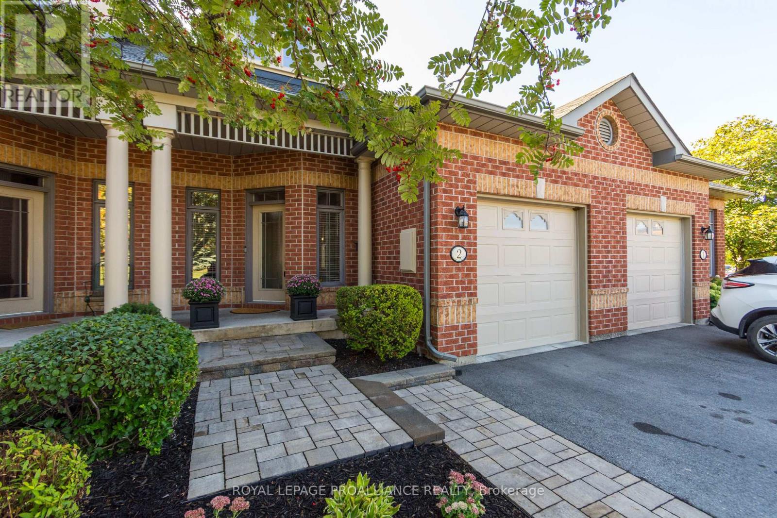 2 - 355 Dundas Street W, Belleville (Belleville Ward), Ontario  K8P 1B3 - Photo 2 - X12748894