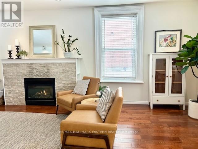 38 Regent Street, Selwyn, Ontario  K0L 2H0 - Photo 5 - X12749112