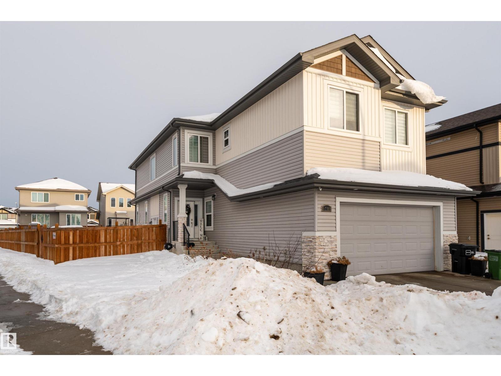 5788 175b Av Nw, Edmonton, Alberta  T5Y 0V2 - Photo 5 - E4469683