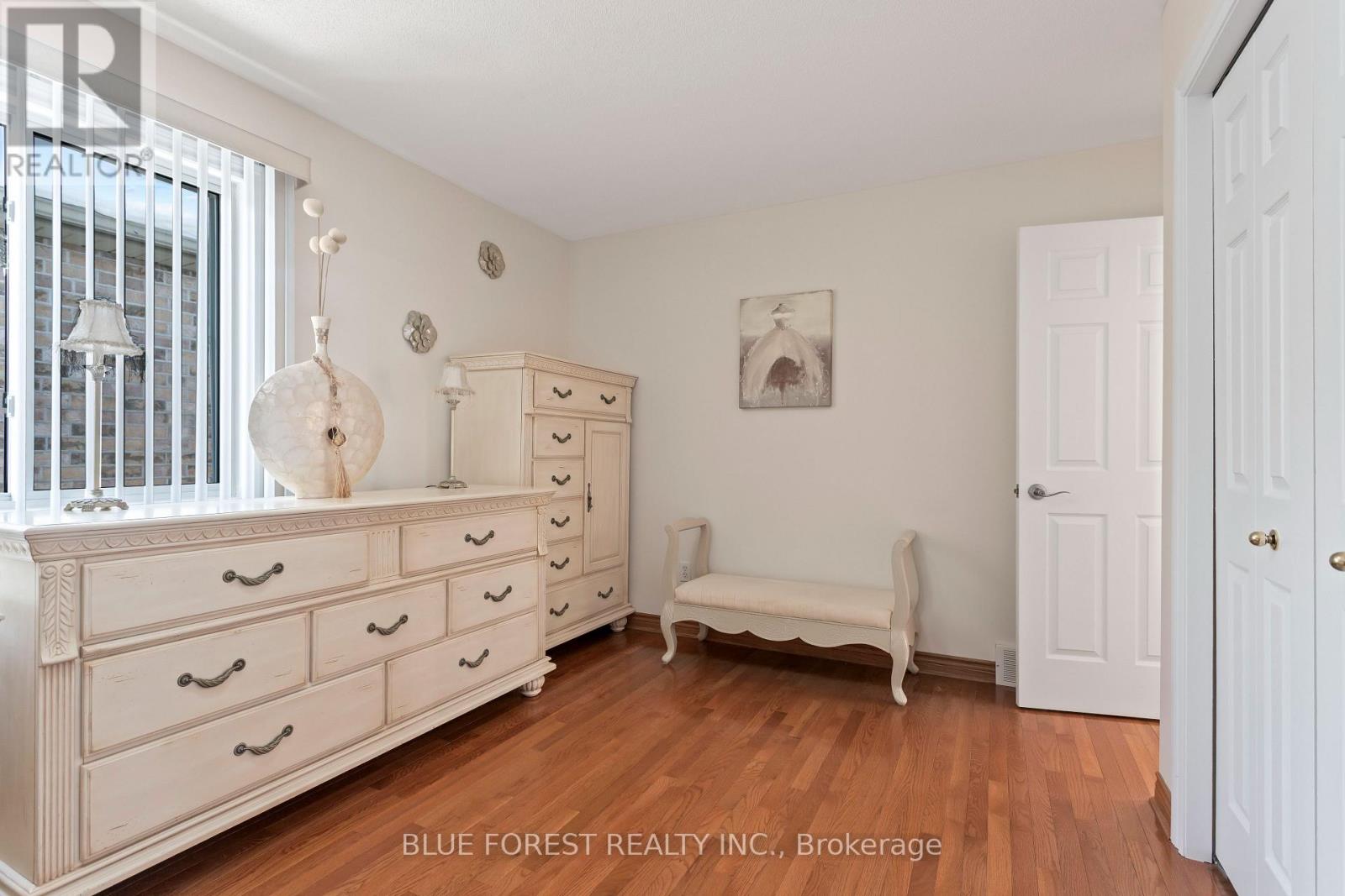 632 Thornwood Drive, London North, Ontario  N6H 5J6 - Photo 19 - X12748882