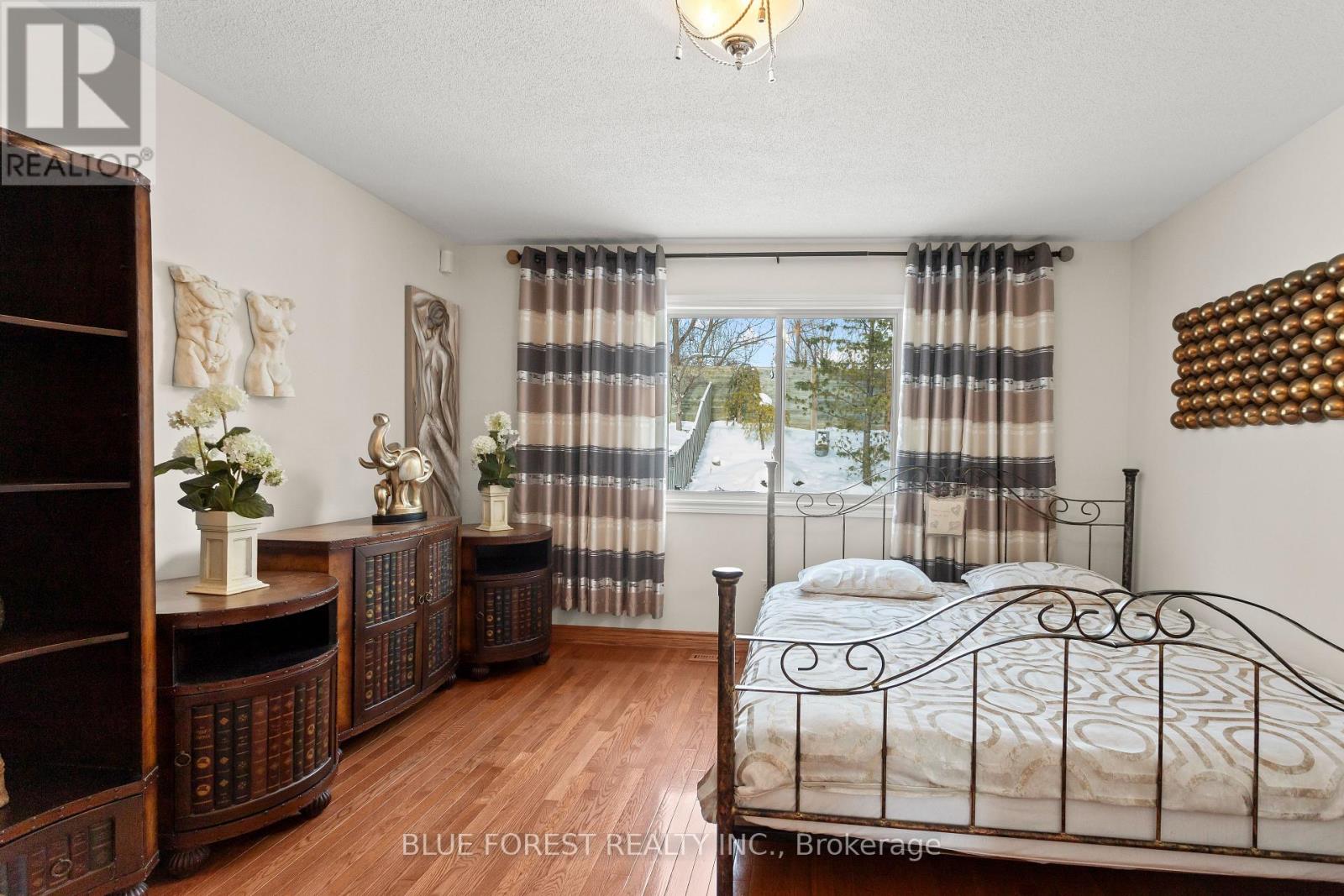 632 Thornwood Drive, London North, Ontario  N6H 5J6 - Photo 20 - X12748882