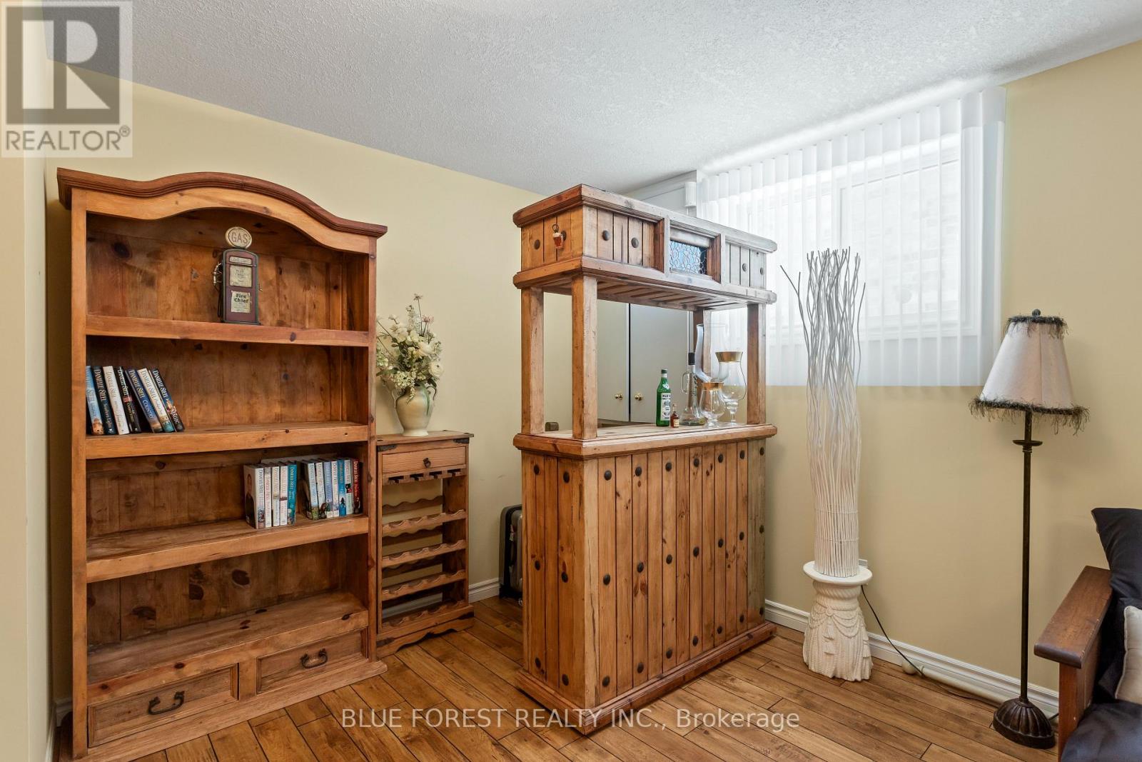 632 Thornwood Drive, London North, Ontario  N6H 5J6 - Photo 33 - X12748882