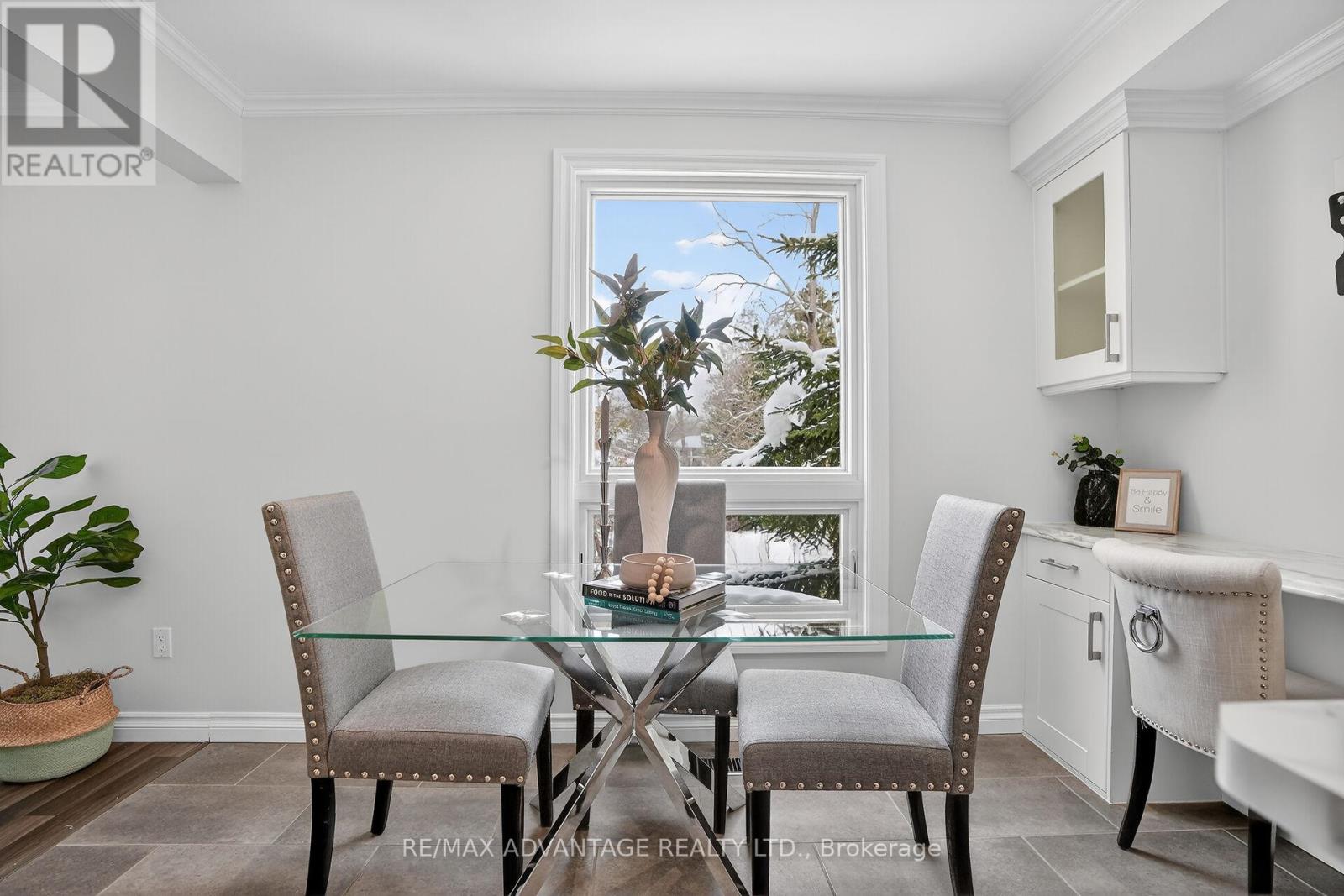 359 Everglade Crescent, London North (North P), Ontario  N6H 4M8 - Photo 14 - X12748900