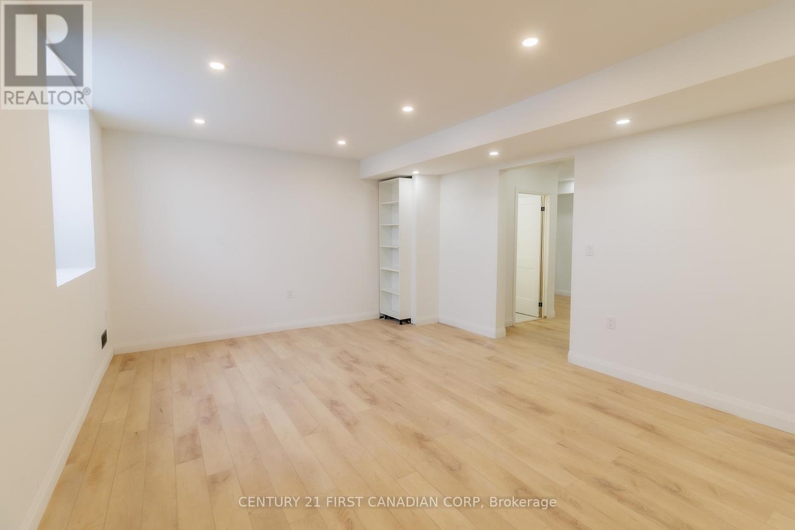 Upper - 828 Kleinburg Drive, London North (North B), Ontario  N5X 3Z1 - Photo 44 - X12749044