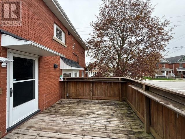 A - 59 Fifth Avenue, St. Thomas, Ontario  N5R 4C7 - Photo 3 - X12749080