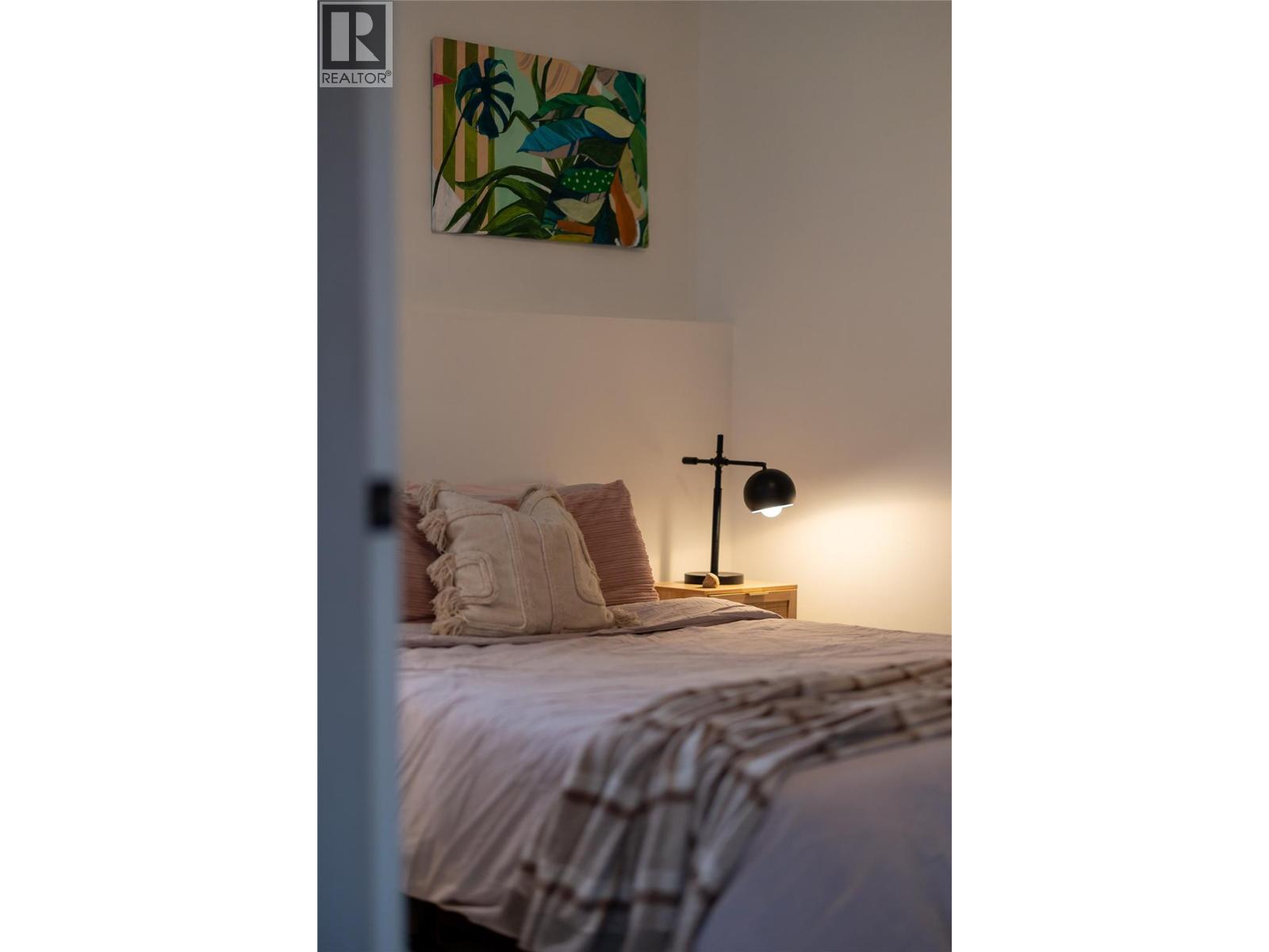 610 Wasson Street, Nelson, British Columbia V1L 3G7 - Photo 47 - 10372071