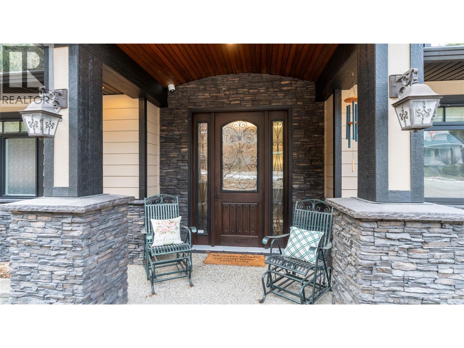2762 Glenview Road, Blind Bay, British Columbia  V0E 1H1 - Photo 10 - 10372766