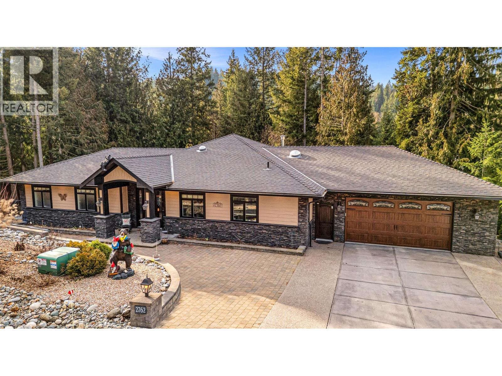 2762 Glenview Road, blind bay, British Columbia