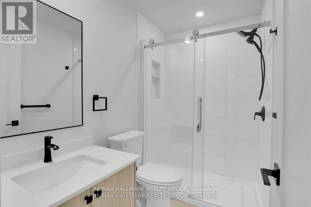 1 - 109 Russell Avenue, Ottawa, Ontario  K1N 7X2 - Photo 16 - X12748888