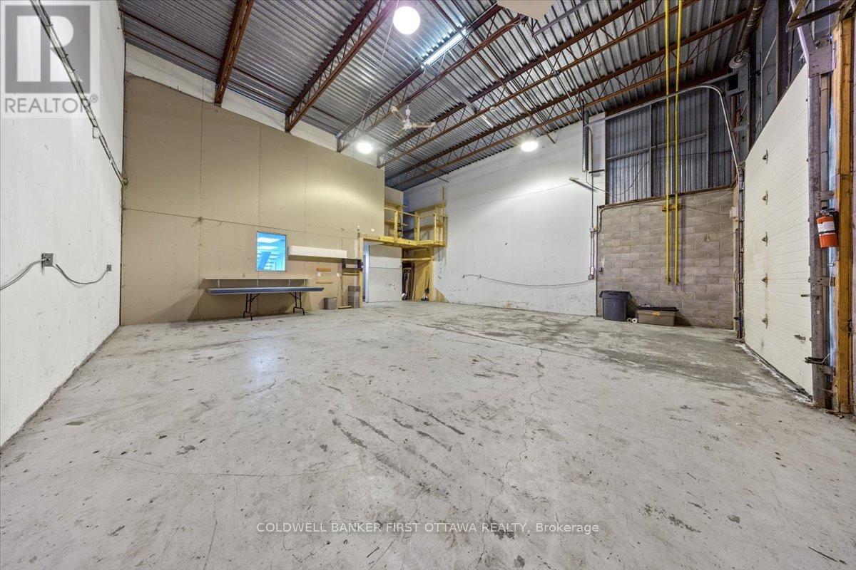 18 - 77 Auriga Drive, Ottawa, Ontario  K2E 7Z7 - Photo 23 - X12748934