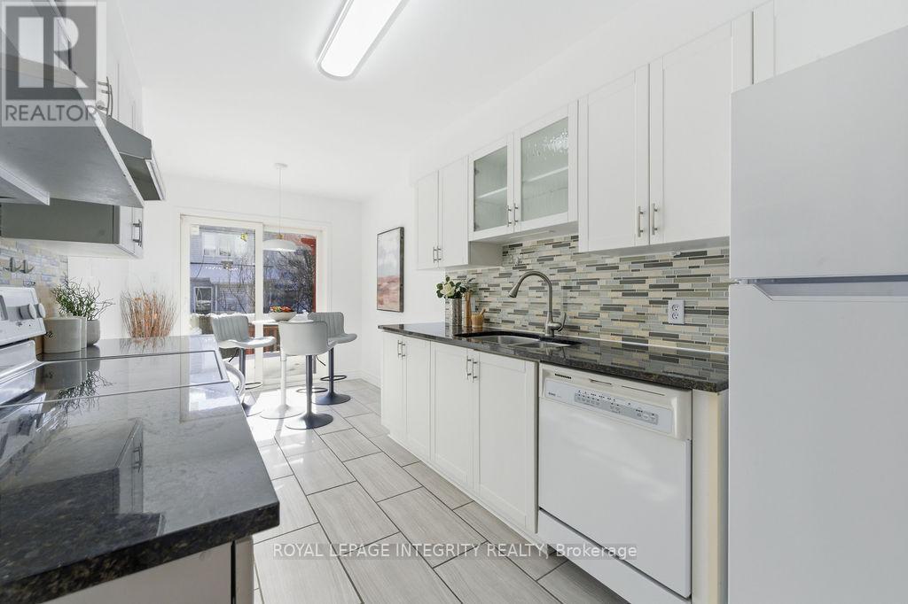 32 Central Park Drive, Ottawa, Ontario  K2C 4A3 - Photo 21 - X12749002