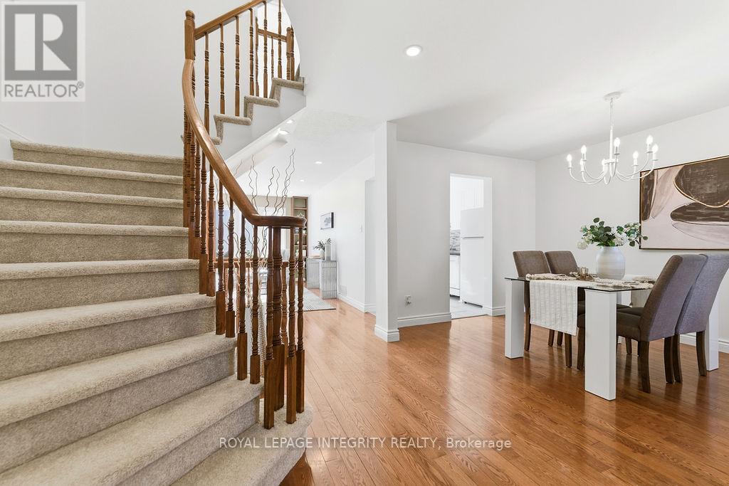 32 Central Park Drive, Ottawa, Ontario  K2C 4A3 - Photo 8 - X12749002