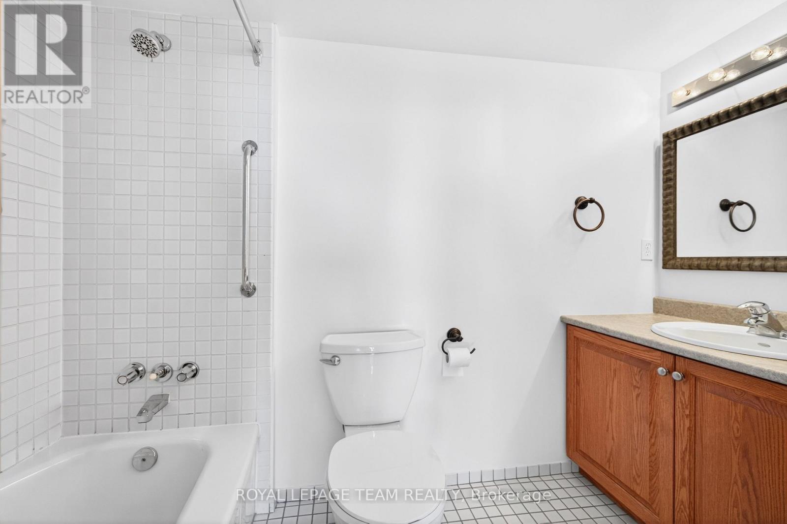 1506 - 2760 Carousel Crescent, Ottawa, Ontario  K1T 2N4 - Photo 11 - X12749030