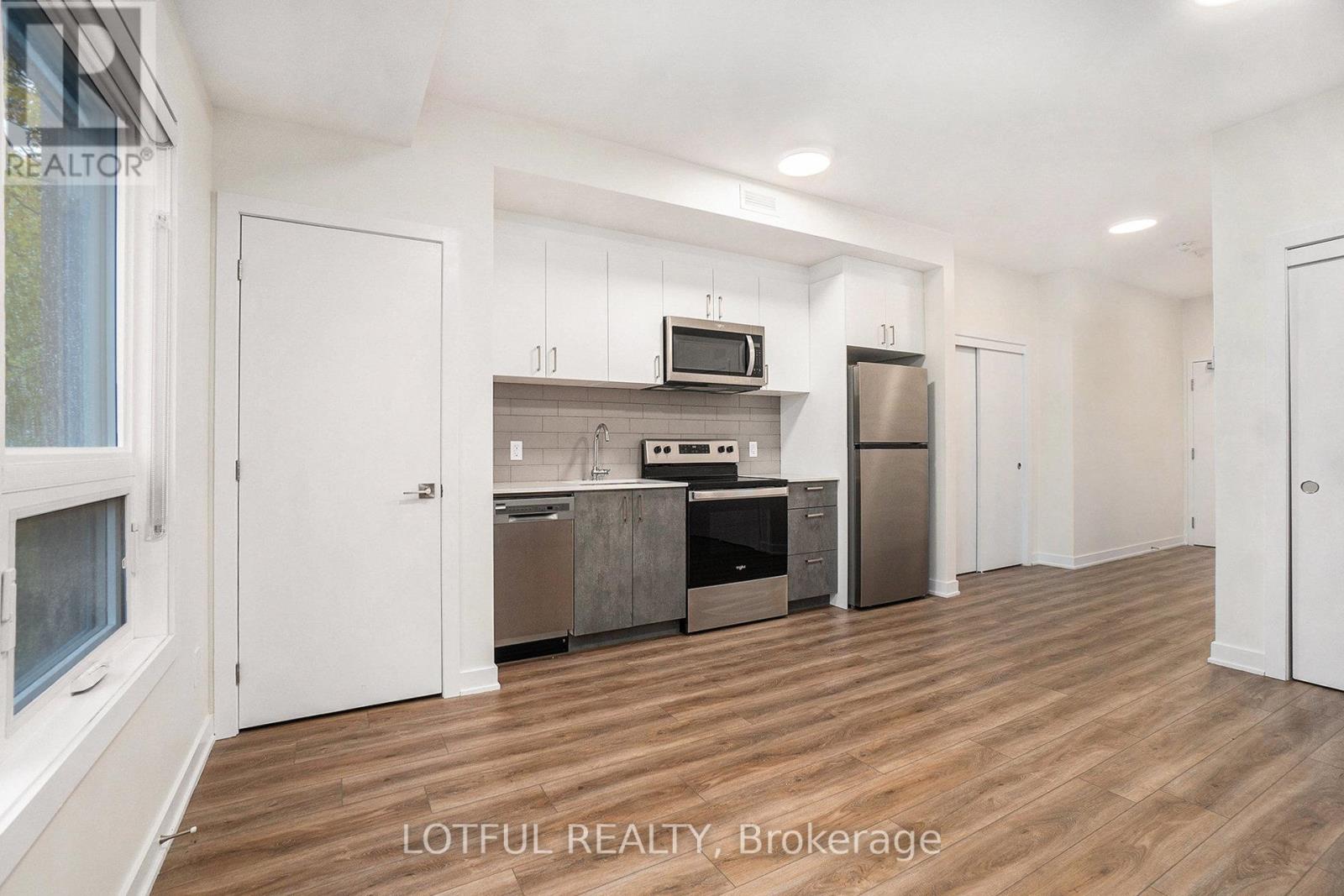 302 - 630 Churchill Avenue N, Ottawa, Ontario  K1Z 5E8 - Photo 8 - X12749136