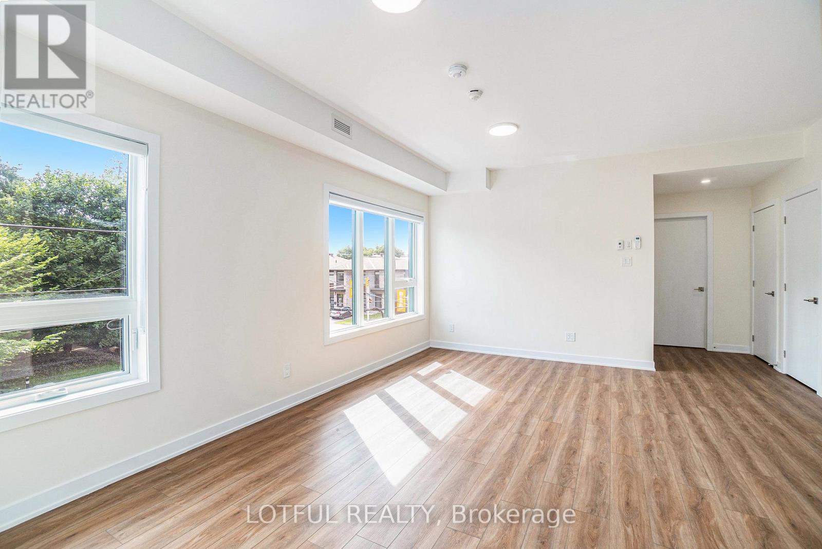 201 - 630 Churchill Avenue N, Ottawa, Ontario  K1Z 5E8 - Photo 9 - X12749140