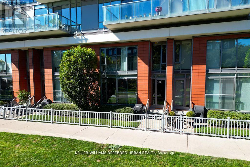 TH115 - 90 STADIUM ROAD, Toronto, Ontario