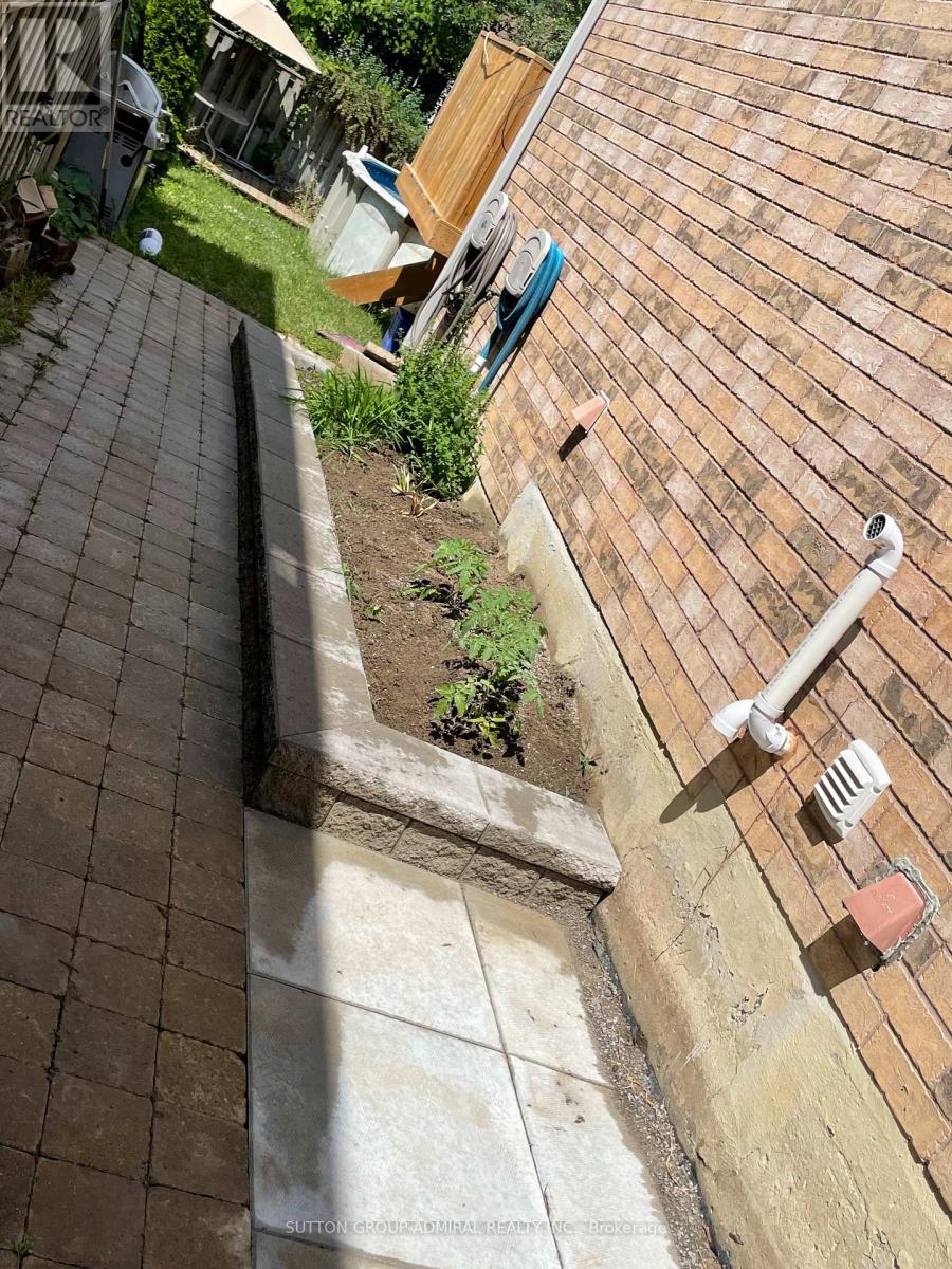 119 Foxfield Crescent, Vaughan, Ontario  L4K 5E7 - Photo 41 - N12736410