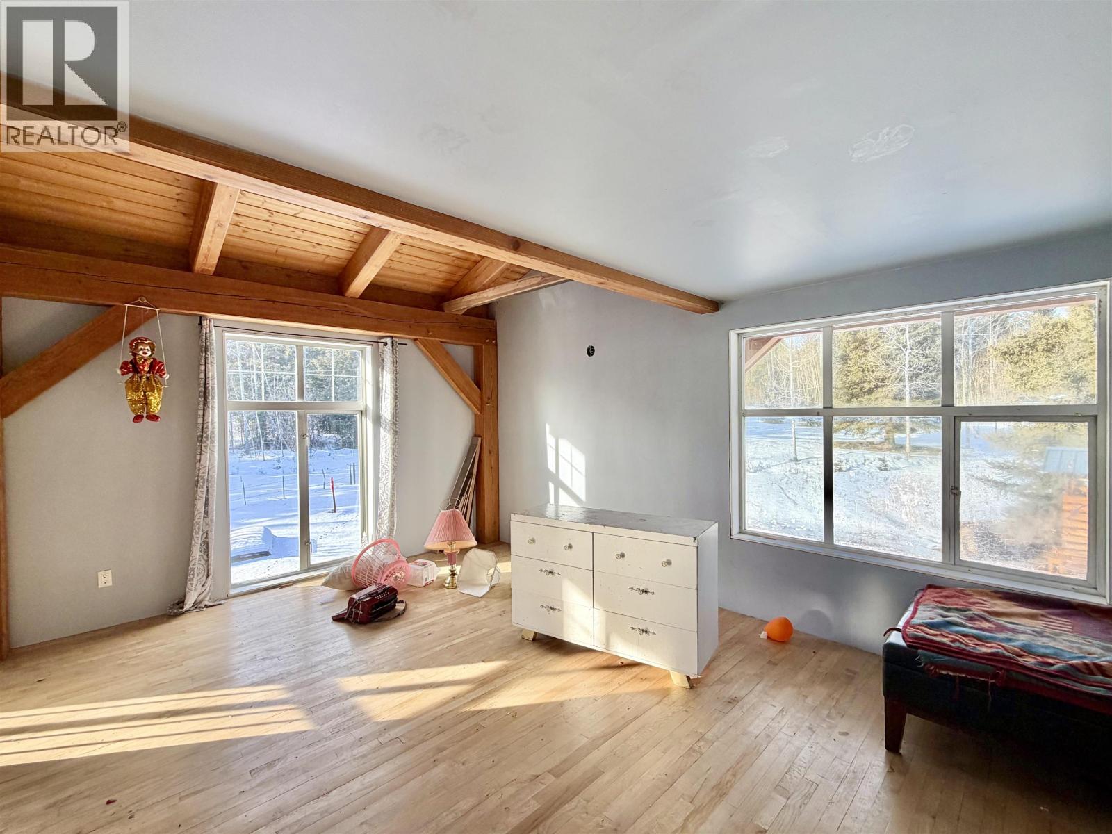 6995 Colgan Road, 100 Mile House, British Columbia  V0K 1X1 - Photo 16 - R3085239