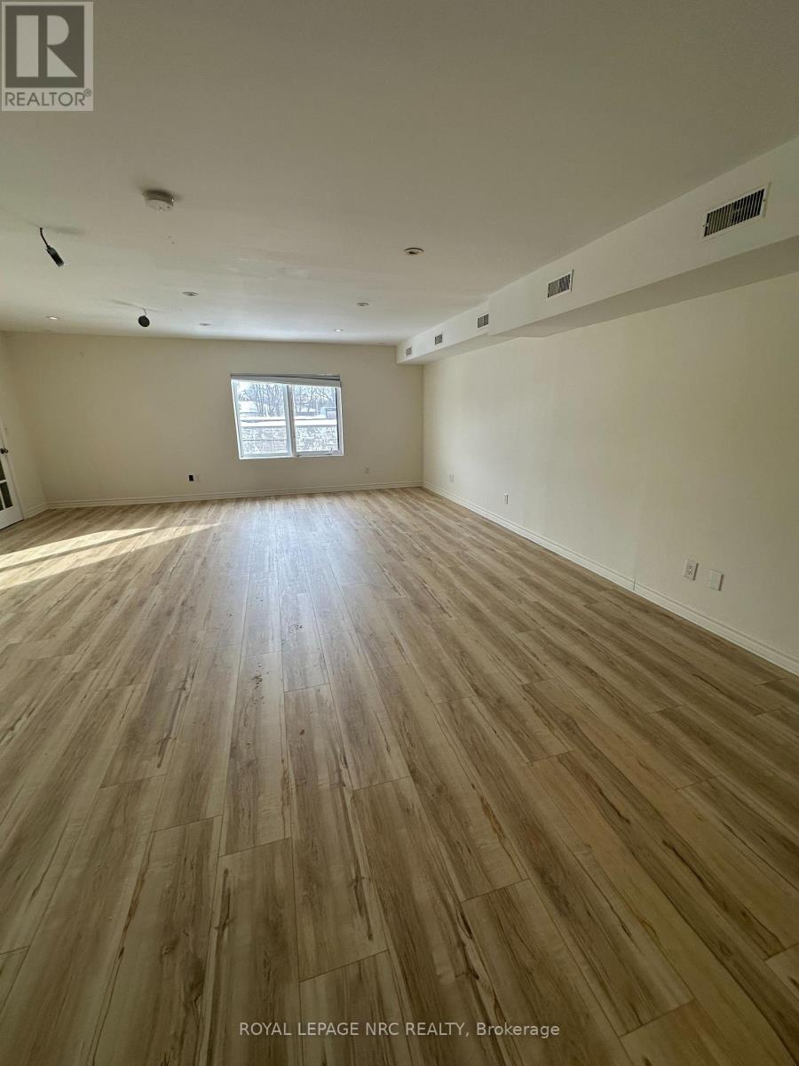 12 - 2722 Saint Paul Avenue, Niagara Falls (Church's Lane), Ontario  L2J 2L4 - Photo 5 - X12749088