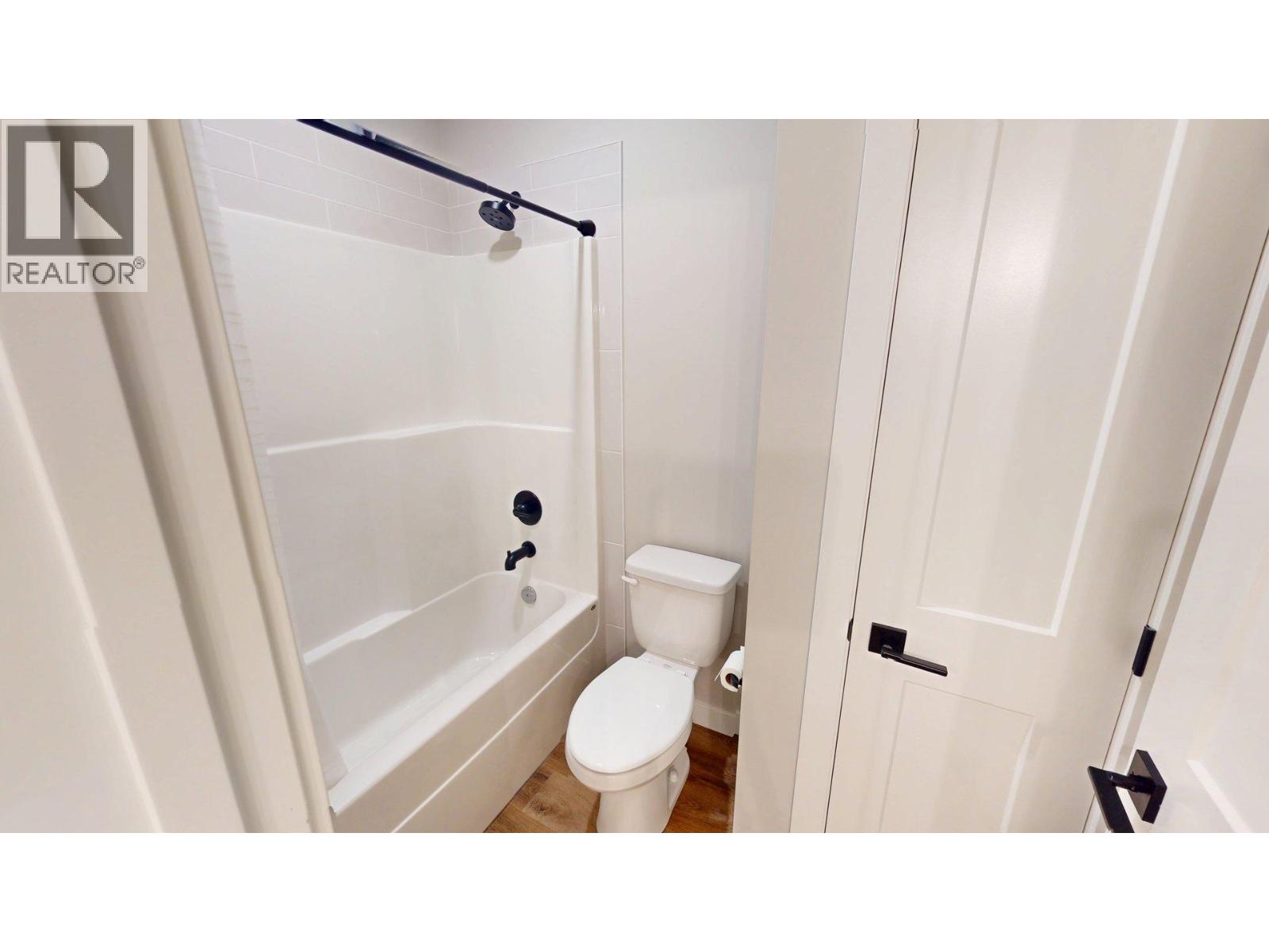 144 River Drive, Cranbrook, British Columbia  V1C 0C6 - Photo 33 - 10374575