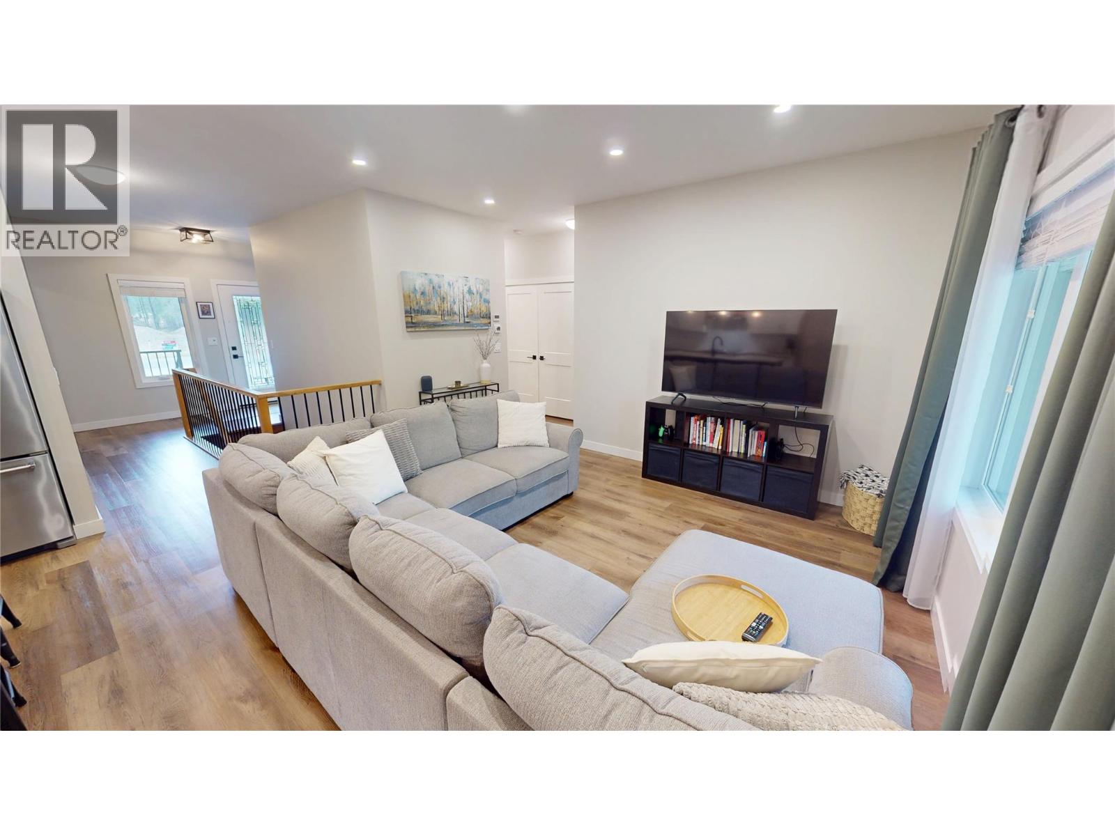 144 River Drive, Cranbrook, British Columbia  V1C 0C6 - Photo 8 - 10374575