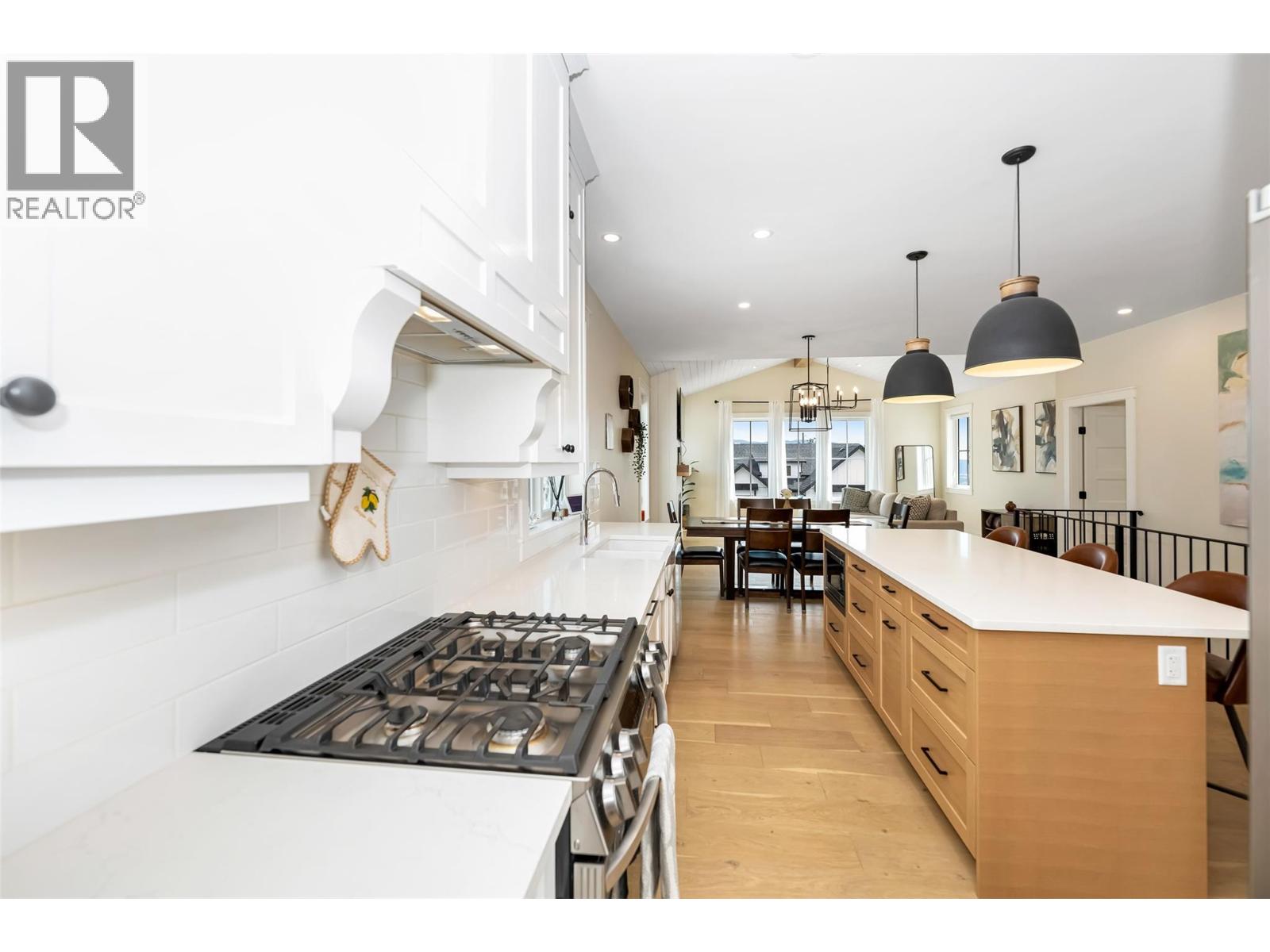 109 Whitefish Road, Vernon, British Columbia  V1B 3M5 - Photo 6 - 10374516