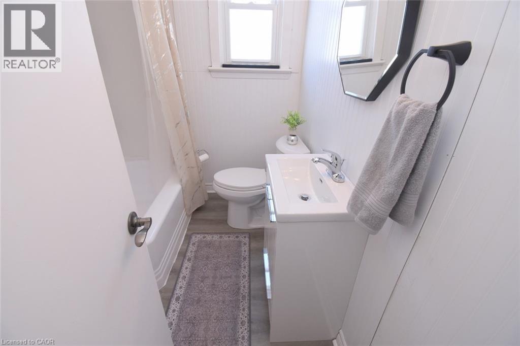 411 Ross Avenue, Dunnville, Ontario  N1A 2S2 - Photo 27 - 40802084