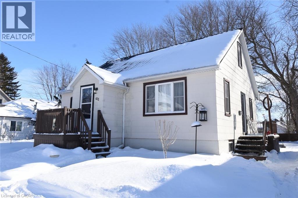 411 Ross Avenue, Dunnville, Ontario  N1A 2S2 - Photo 5 - 40802084