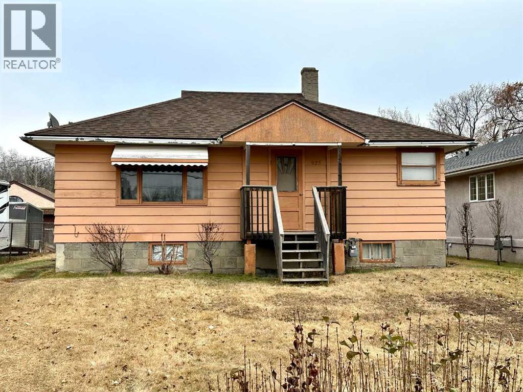 925 15 Street, Wainwright, Alberta
