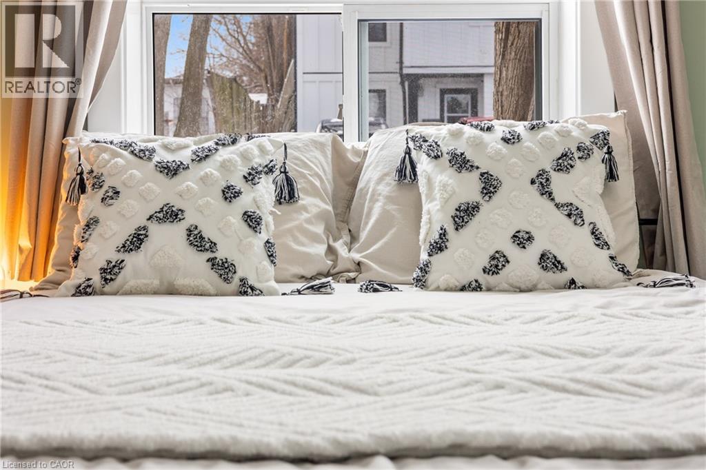 66 Chestnut Street, Kitchener, Ontario  N2H 1T8 - Photo 40 - 40797461