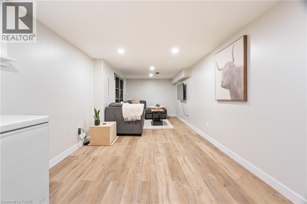 66 Chestnut Street, Kitchener, Ontario  N2H 1T8 - Photo 43 - 40797461