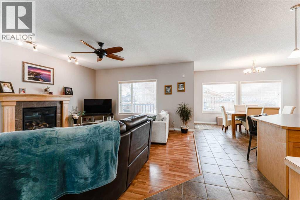 461 Boulder Creek Way Se, Langdon, Alberta  T0J 1X3 - Photo 6 - A2276704