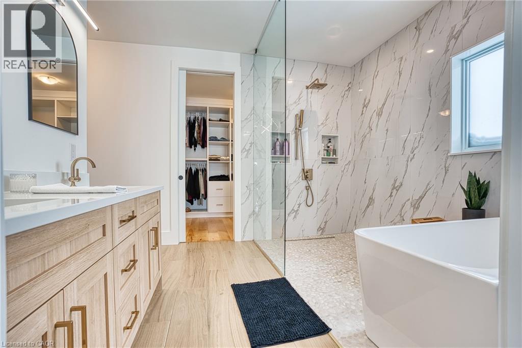 1034 Walton Avenue N, Listowel, Ontario  N4W 3S2 - Photo 29 - 40799087