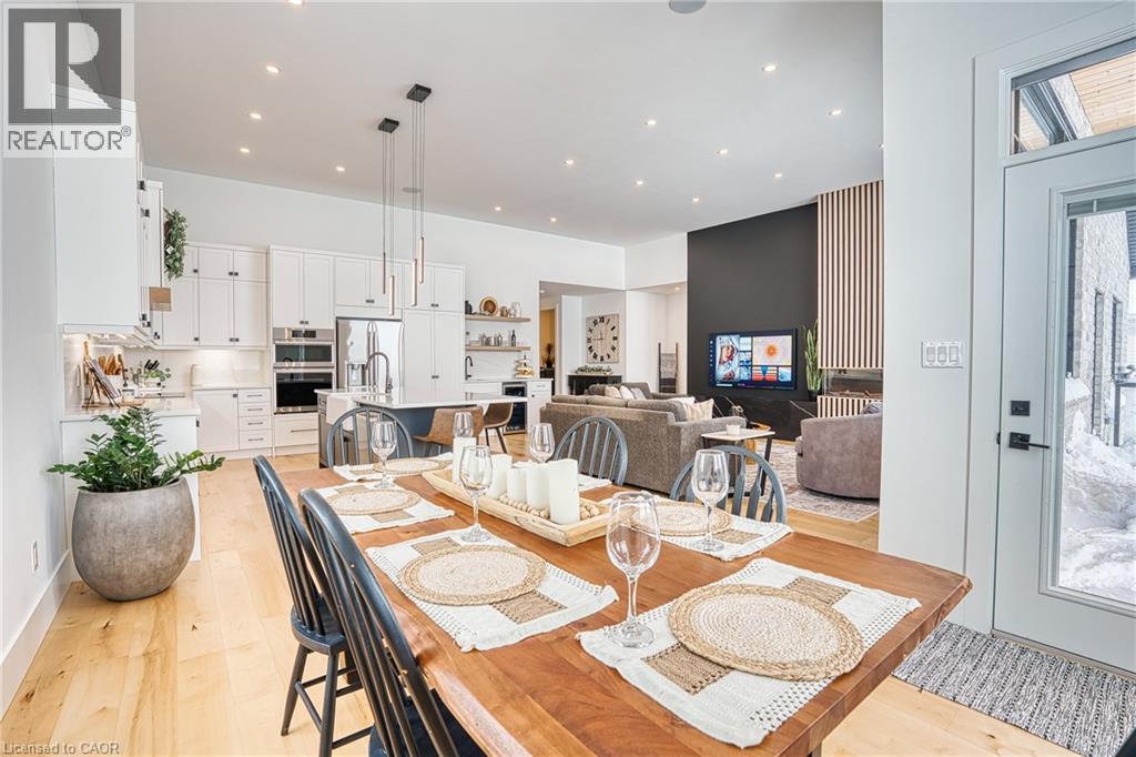 1034 Walton Avenue N, Listowel, Ontario  N4W 3S2 - Photo 25 - 40799087