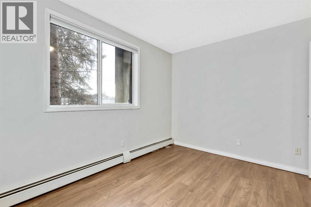 118, 2022 Canyon Meadows Drive Se, Calgary, Alberta  T2J 7H1 - Photo 15 - A2279172