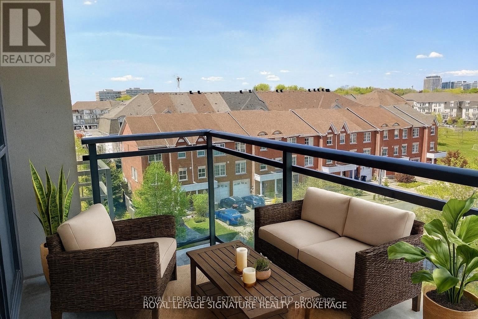 527 - 120 Dallimore Circle, Toronto, Ontario  M3C 4J1 - Photo 6 - C12748912