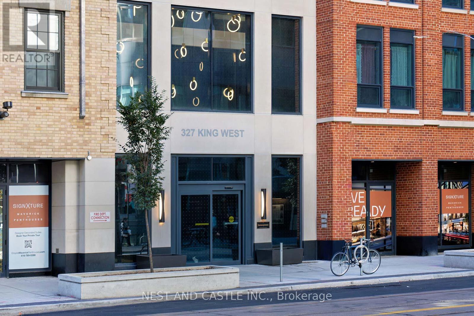 4104 - 327 King Street W, Toronto, Ontario  M5V 1J9 - Photo 2 - C12748936