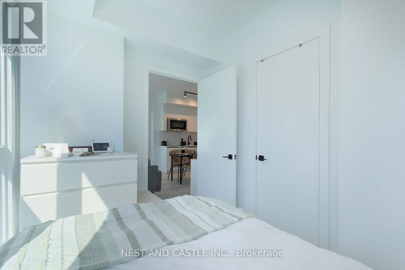 4104 - 327 King Street W, Toronto, Ontario  M5V 1J9 - Photo 22 - C12748936