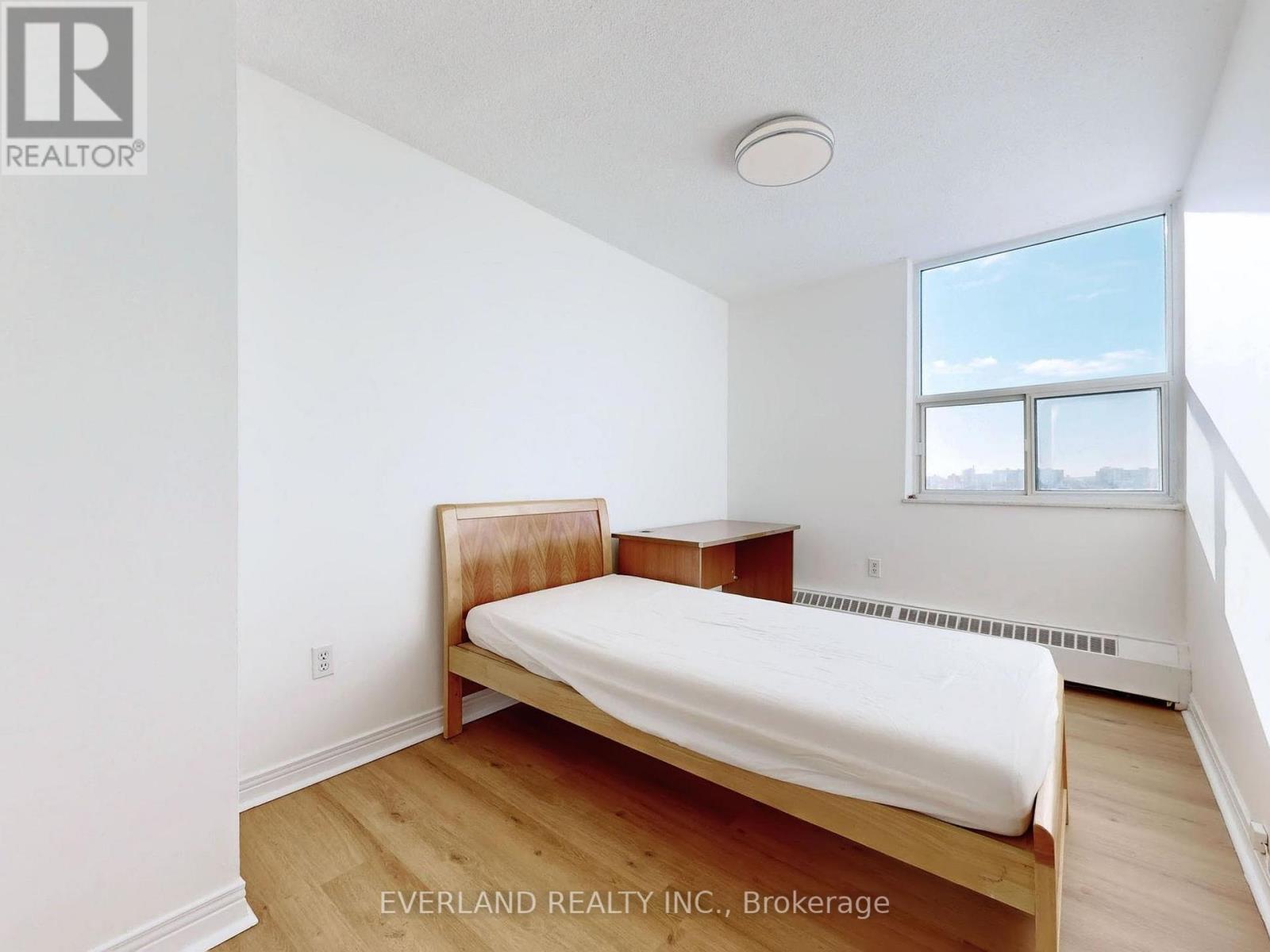 1104 - 175 Hilda Avenue, Toronto, Ontario  M2M 1V8 - Photo 13 - C12748950