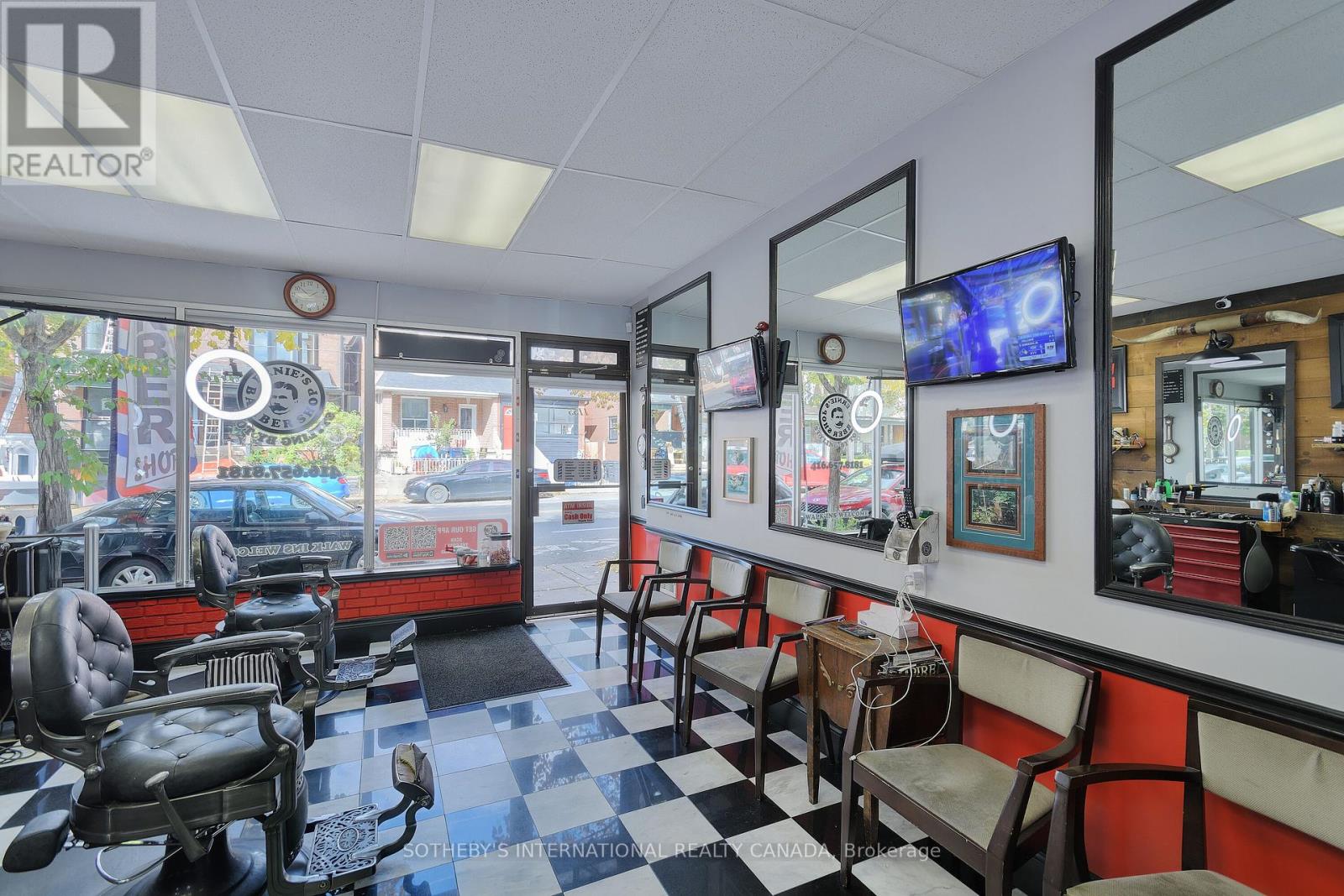 1155 Davenport Road, Toronto, Ontario  M6H 2G4 - Photo 4 - C12748960